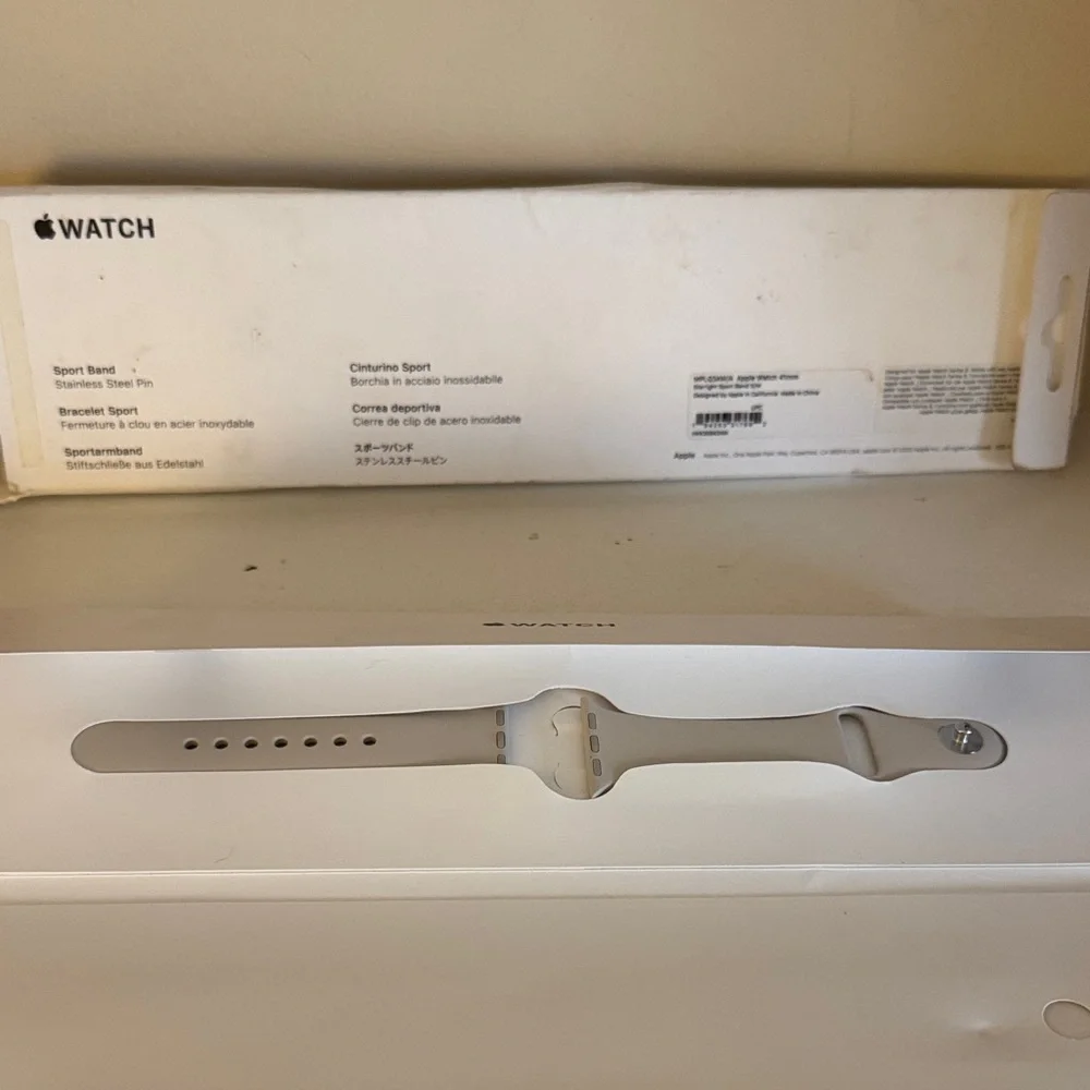 Apple 41mm Sport Band - S/M - Starlight color NEW in box Unisex Grey Taupe